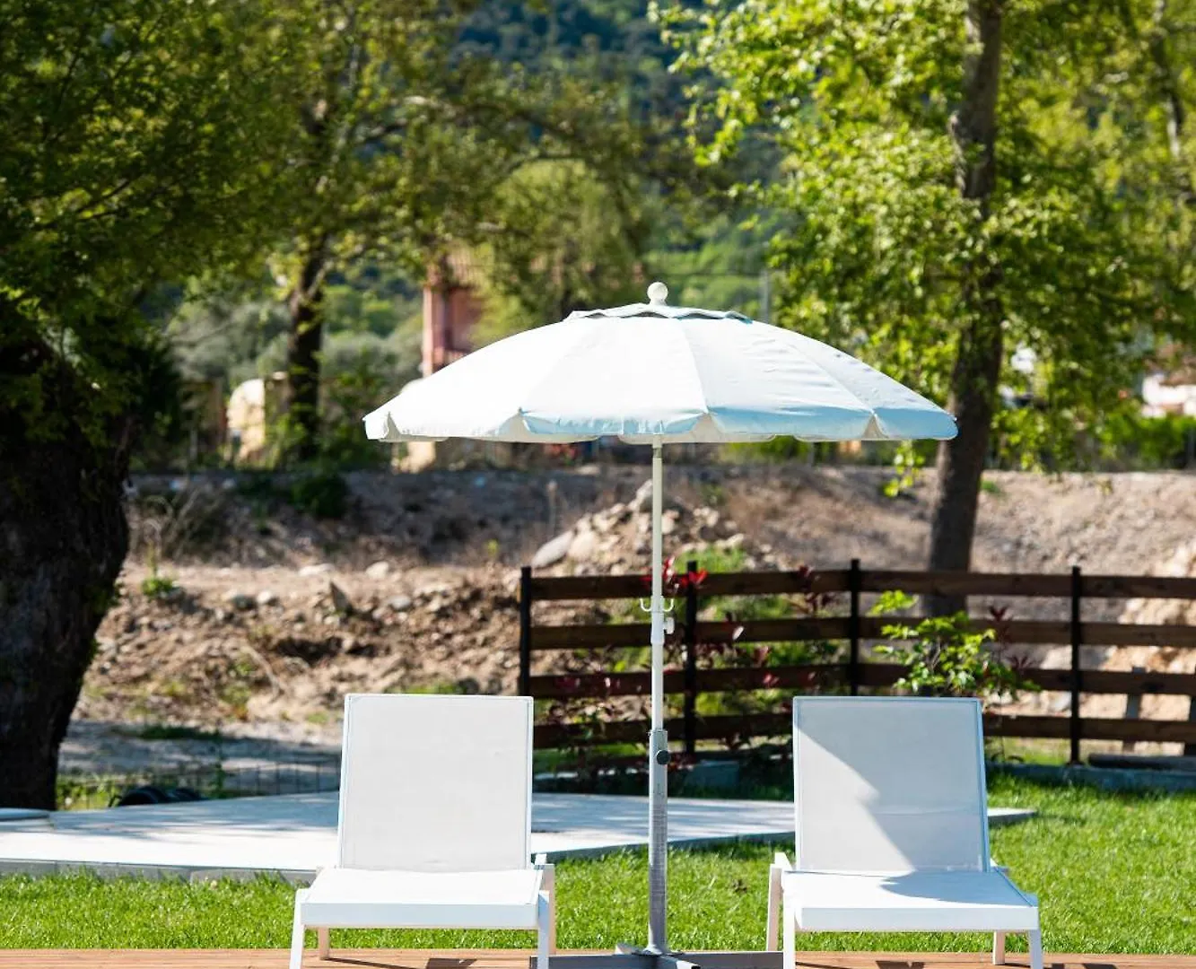 Theros Serenity Suites Olympiada 0*,