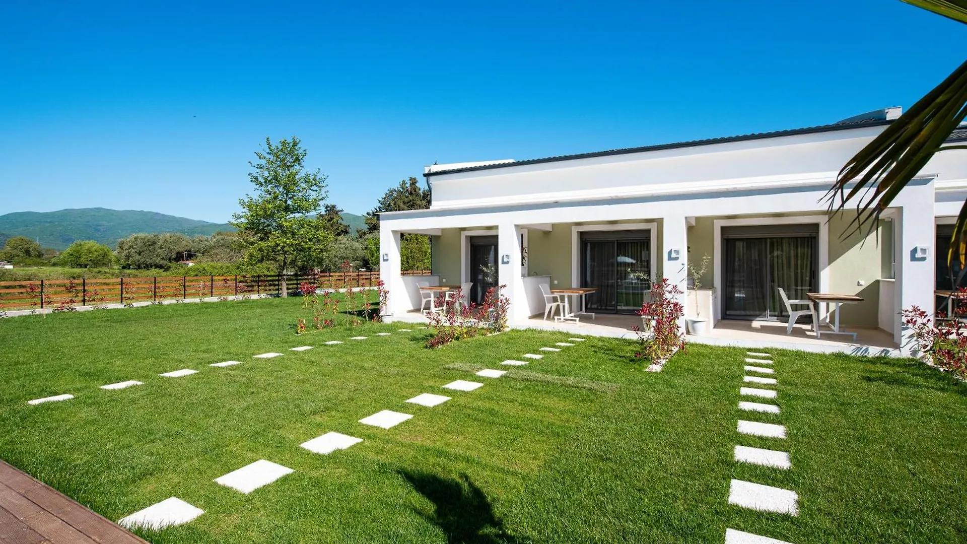 Theros Serenity Suites Olympiada 0*,  Greece